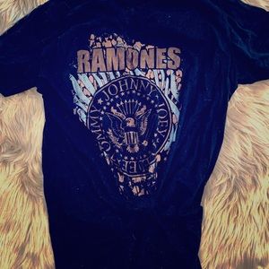 Ramones t shirt